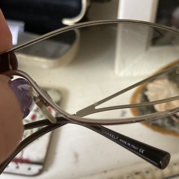 SOLD!SOLD! SOLD!🙂Chanel Rhinestone Sunglasses w/case and box - Picture 2 of 11